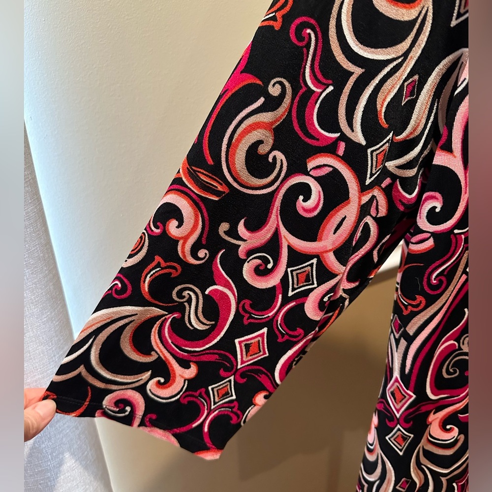 Chico's Scroll Print top - Picture 7 of 16